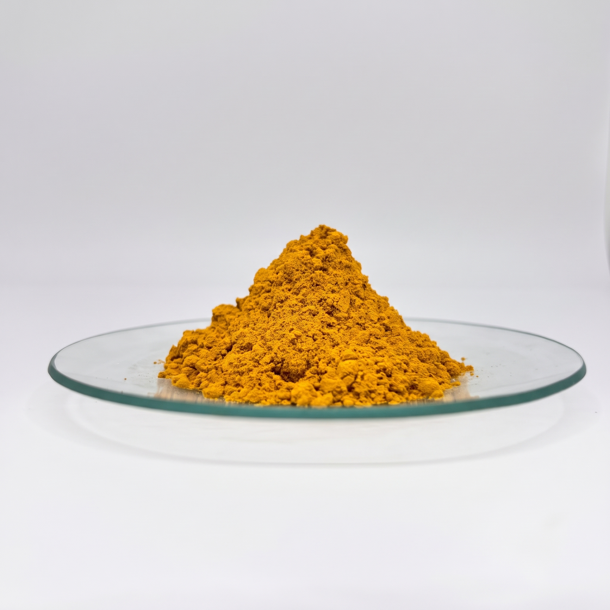 Ochre-yellow / deep yellow powder